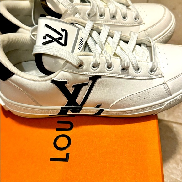 Louis Vuitton Charlie sneaker - Picture 6 of 8